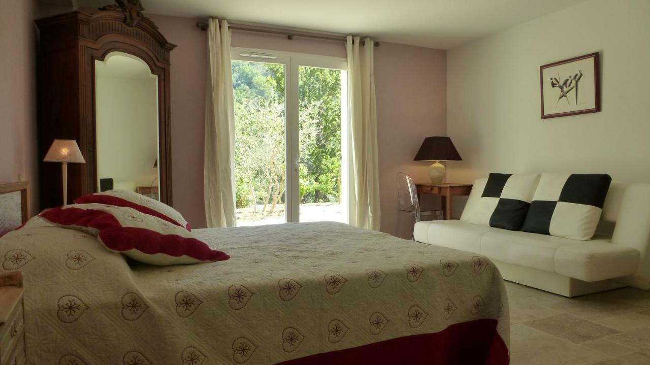 Le Vallon Des Oliviers Montauroux Exterior foto